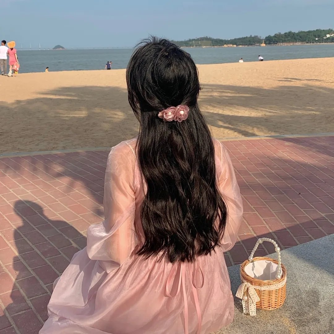 小龙虾游山庄